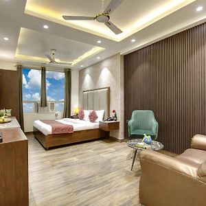 Superior Deluxe Room